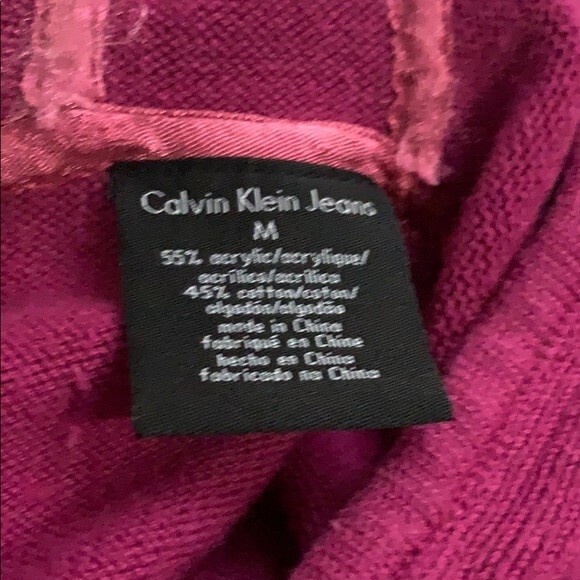 Calvin Klein Jeans V-Neck Knit Hoodie Sweater Magenta Size Medium Vintage - Picture 6 of 6